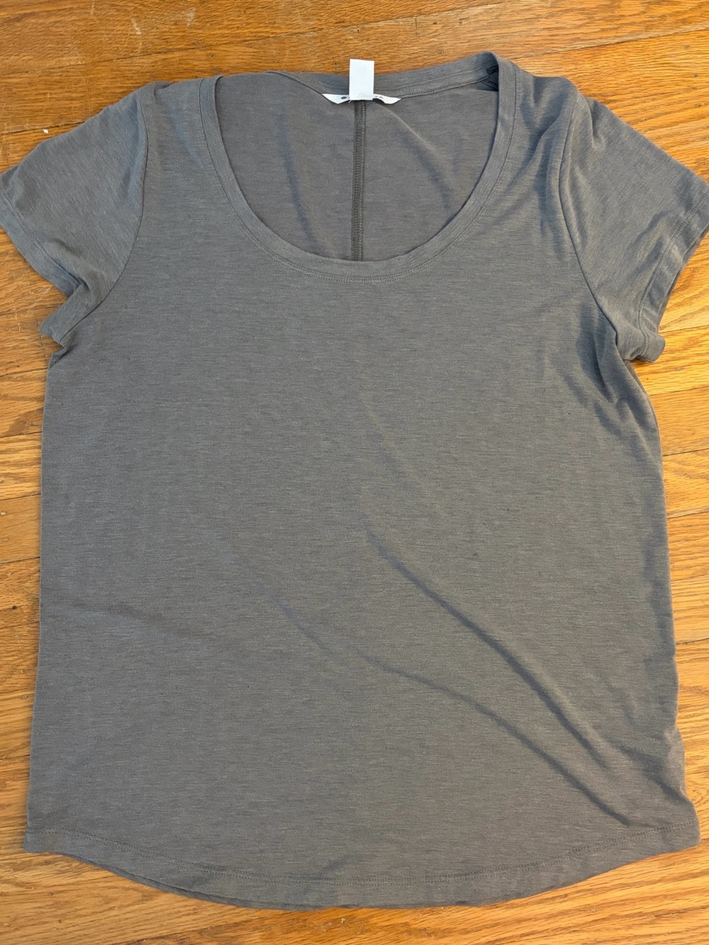 Athleta Stratus II top - M